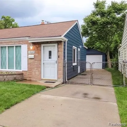 Rent this 2 bed house on 18901 Wall Street in Melvindale, MI 48122