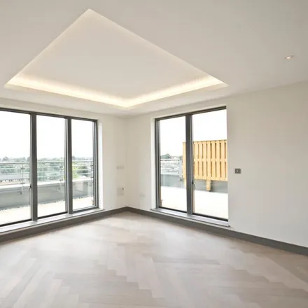 Rent this 2 bed apartment on Wharf House in Cole Mews, London