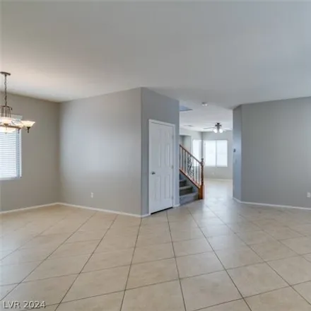 Image 4 - 3843 Van Ness Avenue, North Las Vegas, NV 89081, USA - House for sale