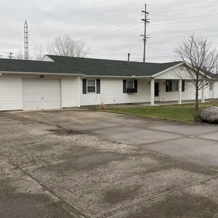 Buy this 3 bed house on Springfield Xenia Road in Clark County, OH 45502