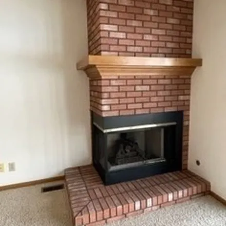 Rent this 2 bed apartment on 6513 Old Colony Bend in Rockford, IL 61108