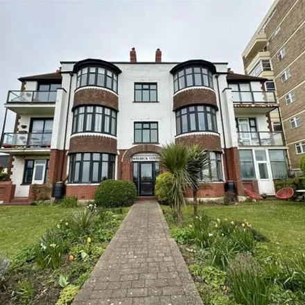 Rent this 3 bed apartment on Berridale House in Kingsway, Hove