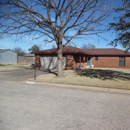 Buy this 3 bed house on 4070 Jacksboro Avenue in Snyder, TX 79549