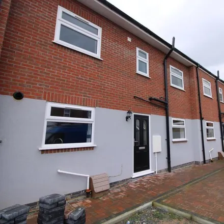 Rent this 2 bed house on Derby Inn PH in Derby Road, Stretton