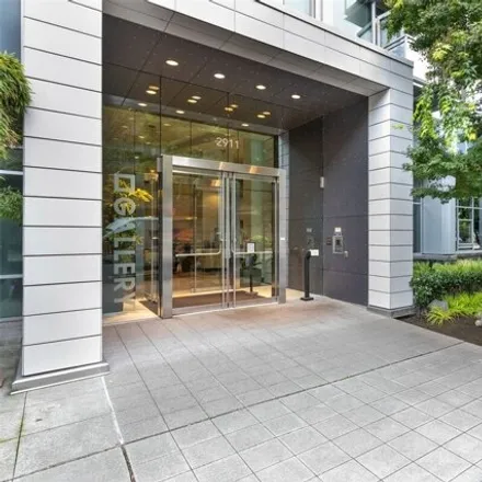 Buy this 1 bed condo on Gallery Condominiums in 2911 2nd Avenue, Seattle