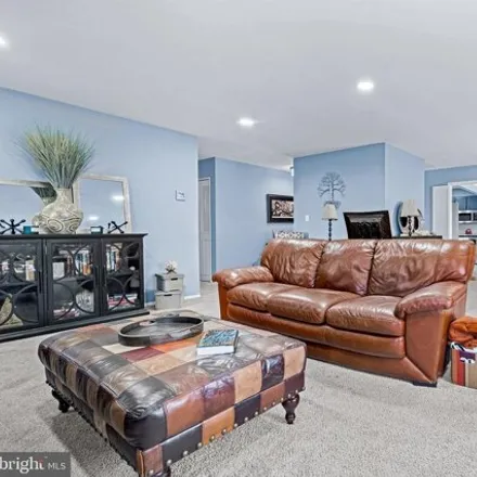 Image 3 - 12211 Fleming Lane, Bowie, MD 20715, USA - House for sale