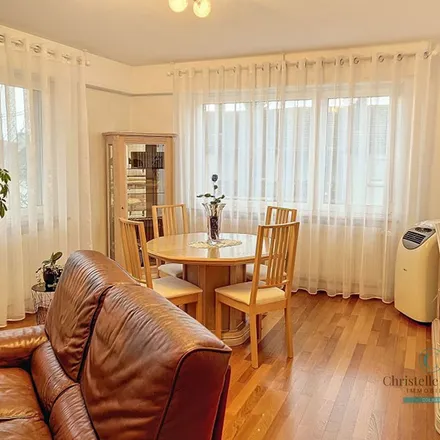 Rent this 3 bed apartment on 1 Rue Jeanne d'Arc in 68350 Brunstatt-Didenheim, France