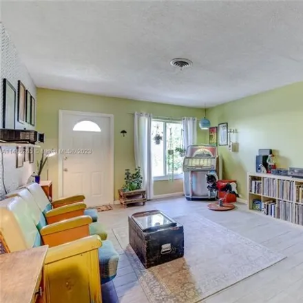 Image 5 - 1756 Northeast 49th Street, Coral Hills, Fort Lauderdale, FL 33334, USA - House for sale