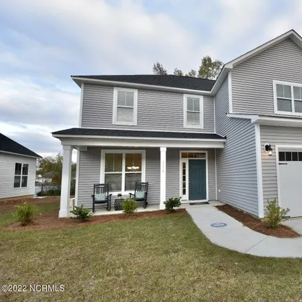 Buy this 4 bed house on 2015 Carolina Beach Road in Sunset Park, Wilmington
