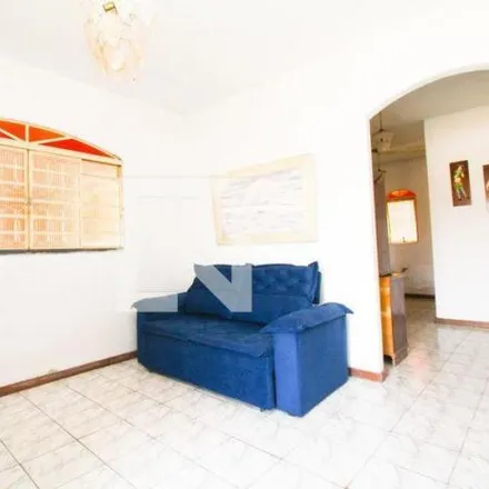 Buy this 6 bed house on Rua Flor de Abril in Jardim Alvorada, Belo Horizonte - MG