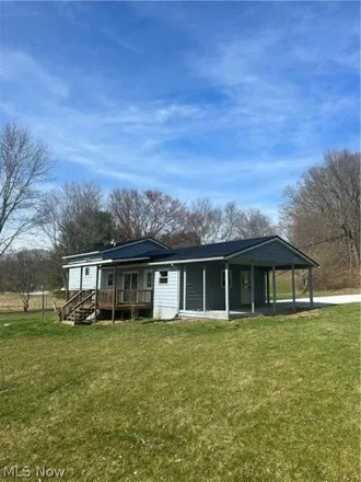 Image 4 - 3976 Peters Creek Road, Cassell, Guernsey County, OH 43725, USA - House for sale
