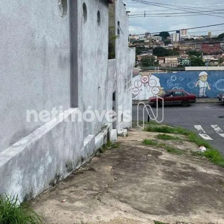 Buy this 3 bed house on Rua Diamantina in Lagoinha, Belo Horizonte - MG