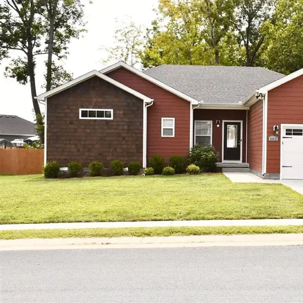 Buy this 4 bed house on 681 Red Maple Street in Bowling Green, KY 42101