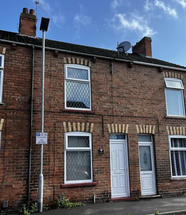 Rent this 3 bed townhouse on Belmont Street in Scunthorpe, DN16 2SB