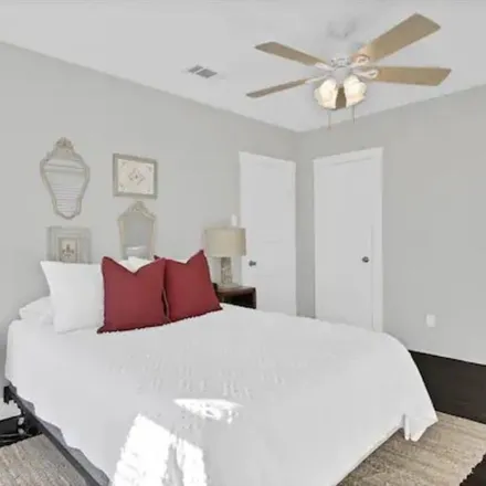 Image 4 - 1191 Woodland Street, Houston, TX 77009, USA - Apartment for rent