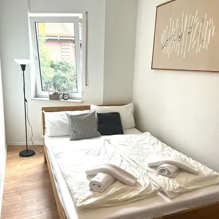 Rent this 2 bed apartment on Per la Donna in Schwetzinger Straße 17, 19