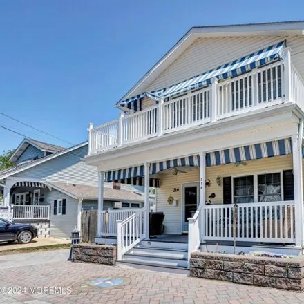 Image 3 - 284 13th Avenue, Belmar, Monmouth County, NJ 07719, USA - House for rent