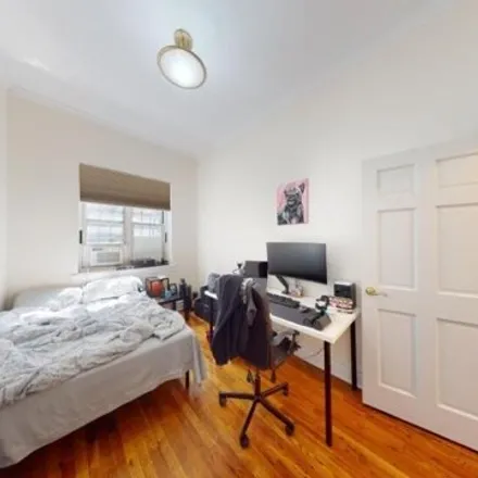 Image 7 - 107 W 68th St Apt 1a, New York, 10023 - Apartment for rent
