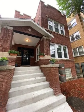 Rent this 2 bed house on 4921 N Avers Ave Unit 1 in Chicago, Illinois
