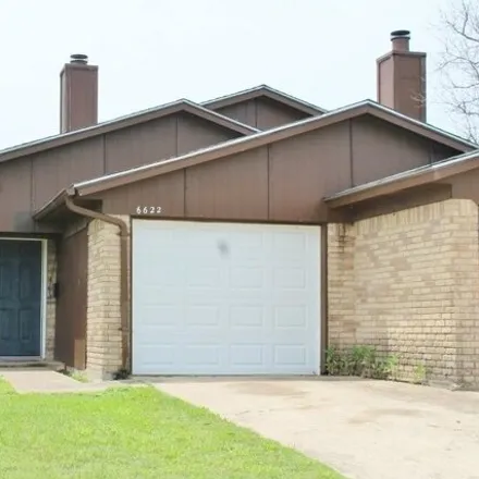 Rent this 2 bed house on 6628 South Creek Drive in Fort Worth, TX 76133