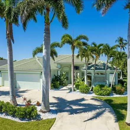 Image 2 - Villa Citrus-Vacanza Rentals, LLC, 624 Southwest 56th Street, Cape Coral, FL 33914, USA - House for sale