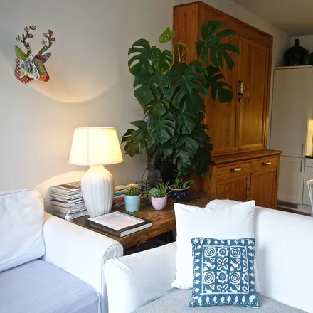 Rent this 1 bed apartment on 1015 DM Amsterdam