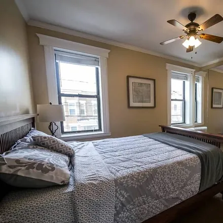 Rent this 4 bed apartment on West New York
