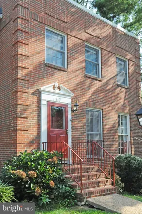 Rent this 4 bed townhouse on 117 East Street Northeast in Vienna, VA 22180