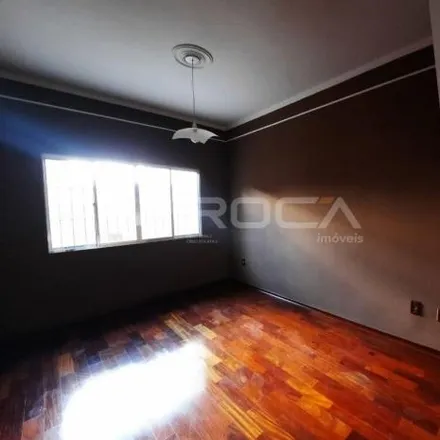 Rent this 3 bed house on Avenida José Renato de Godoy in Jardim Botafogo, São Carlos - SP