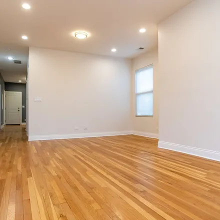 Rent this 3 bed apartment on 1736 West Summerdale Avenue in Chicago, IL 60640