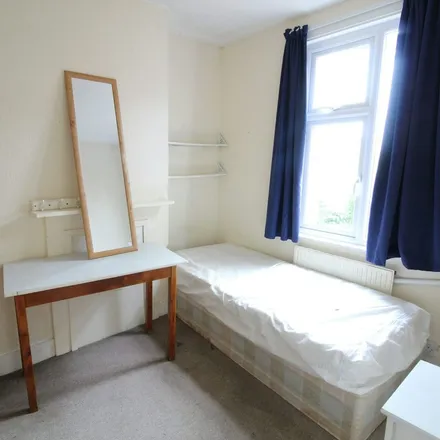 Image 7 - 33 Islingword Place, Brighton, BN2 9XG, United Kingdom - Townhouse for rent
