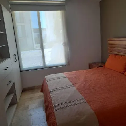 Rent this 2 bed apartment on Plaza Real del Conde in Calle Real del Conde, El Deportivo