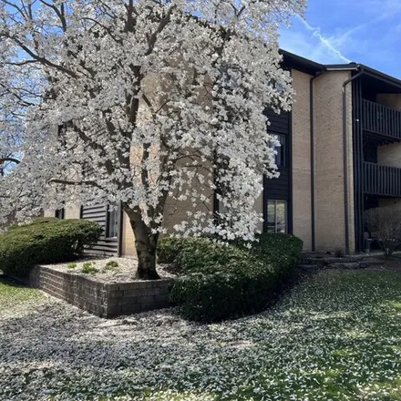 Rent this 1 bed condo on 6149 Knoll Wood Road in Willowbrook, DuPage County