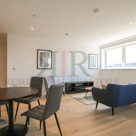 Image 7 - Walton Heights, Heygate Street, London, SE17 1FT, United Kingdom - Apartment for rent