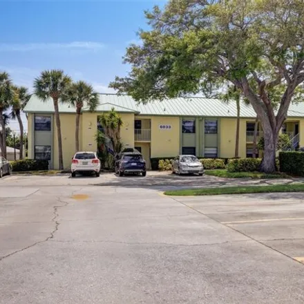 Image 2 - 112th Street North, Oakhurst Shores, Pinellas County, FL 33772, USA - Condo for sale