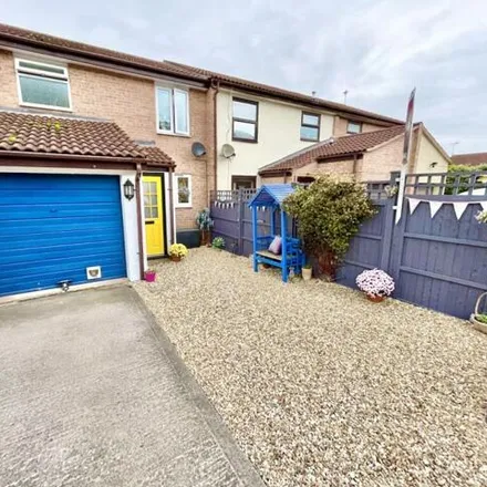 Buy this 3 bed townhouse on Mary de Bohun Close in Monmouth, NP25 5UB