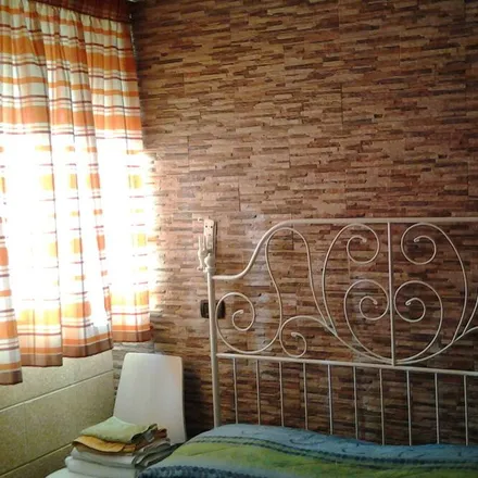Rent this 3 bed house on Taranto