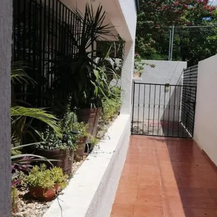 Buy this 5 bed house on Calle Jaleb in Smz 20, 77500 Cancún