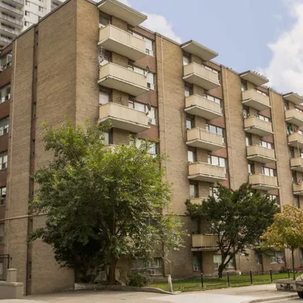 Image 9 - Close Avenue, Old Toronto, ON M6K 2R6, Canada - Apartment for rent