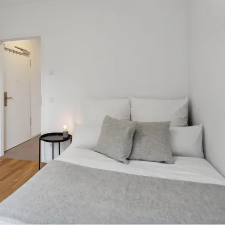 Rent this 4 bed apartment on Simmelstraße 23 in 13409 Berlin, Germany