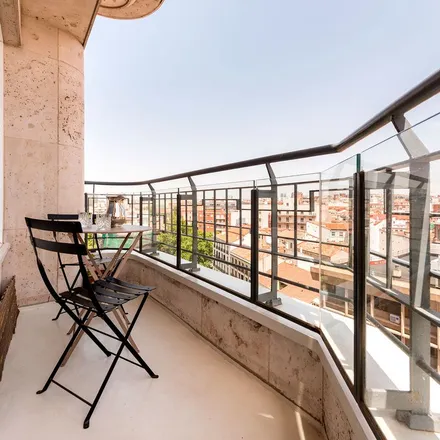 Rent this 2 bed apartment on Pza. España - Martín de los Heros in Plaza de España, 28008 Madrid