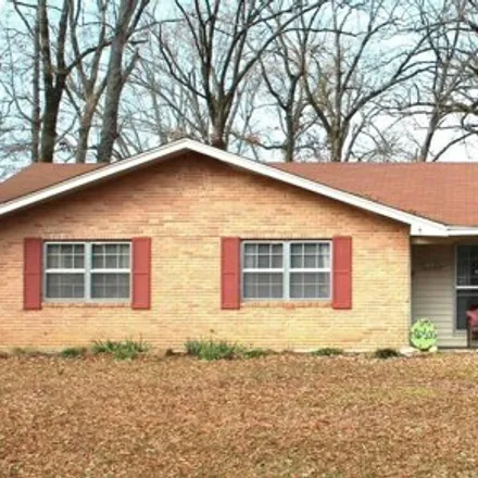 Buy this 3 bed house on 673 9th Street in Hooks, Bowie County