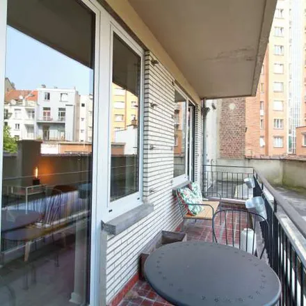 Image 7 - Rue Dillens - Dillensstraat 29, 1050 Ixelles - Elsene, Belgium - Apartment for rent
