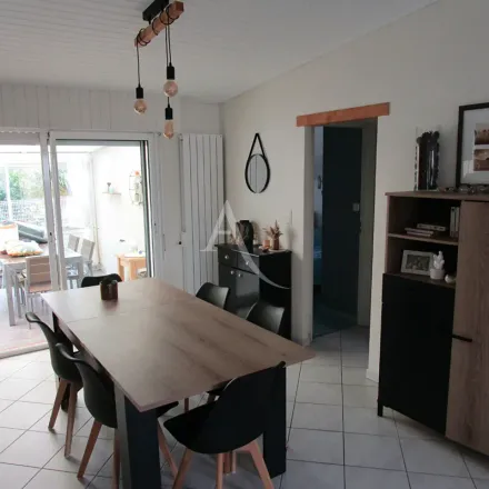 Rent this 3 bed apartment on 9 Impasse des bleuets in 85690 Notre-Dame-de-Monts, France