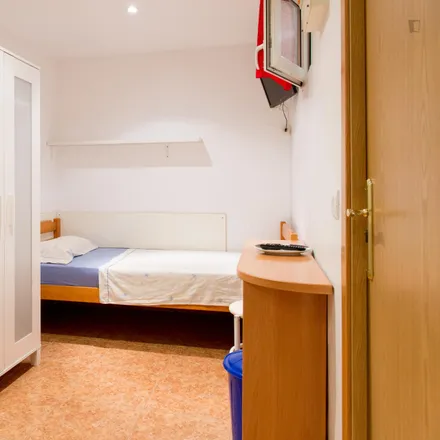 Rent this studio apartment on Carrer de Vallparda in 08904 l'Hospitalet de Llobregat, Spain