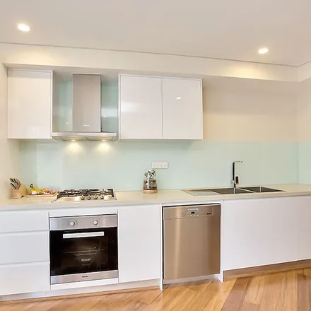 Rent this 1 bed apartment on 100 Bay Road in Waverton NSW 2060, Australia