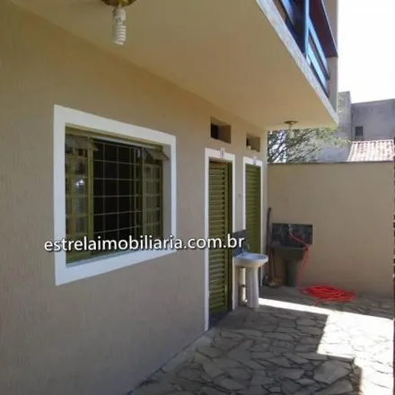 Buy this 1 bed house on Escola Estadual "Profa. Anna M. L. Nardo Moraes Barros" in Rua Januário Ferraro, Jardim Brasil