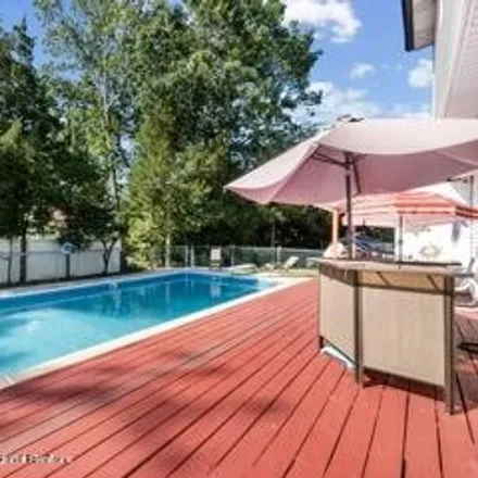 Image 2 - 1908 Reney Court, Toms River, NJ 08753, USA - House for sale