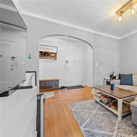 Image 7 - 25-40 31st Avenue, New York, NY 11106, USA - Apartment for sale