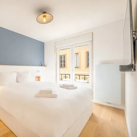 Rent this 2 bed apartment on Estr (X)etaria (X) Av Portugal in Avenida de Portugal, 2605-653 Sintra